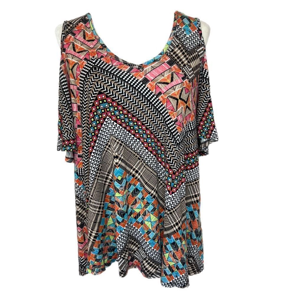 Bobeau Printed Cold Should Blouse. Very Soft! Size Medium. Great Condition!!